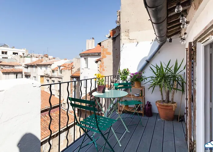 Renovated T3 With Terrace And Ac Extreme Center - Air Rental